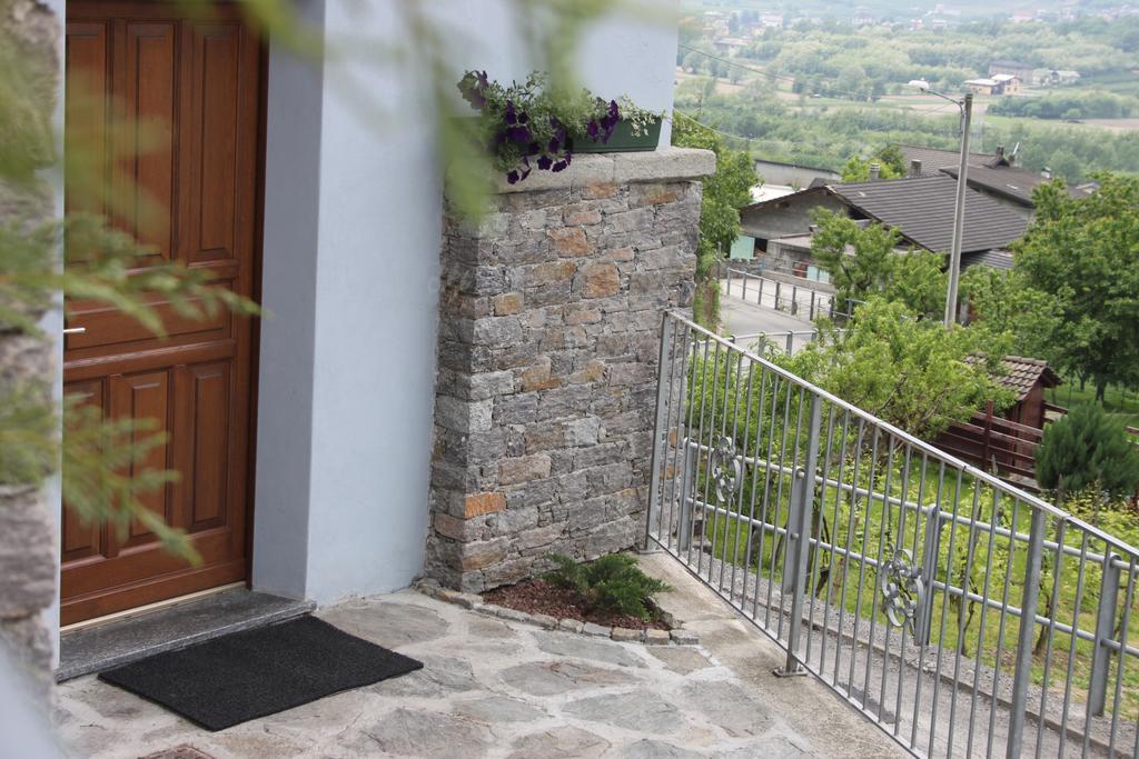 La Madonnina Lägenhet Villa di Tirano Rum bild