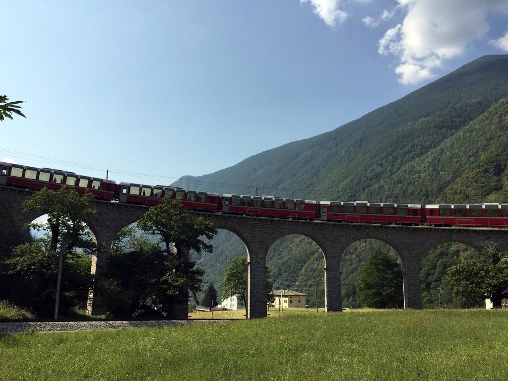 La Madonnina Lägenhet Villa di Tirano Exteriör bild